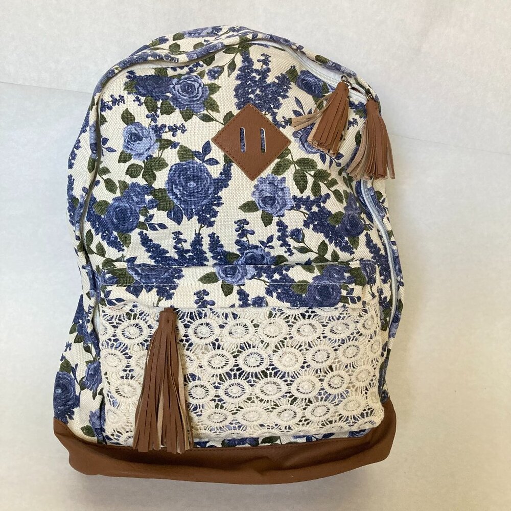 NWT Mudd Blue Floral Backpack